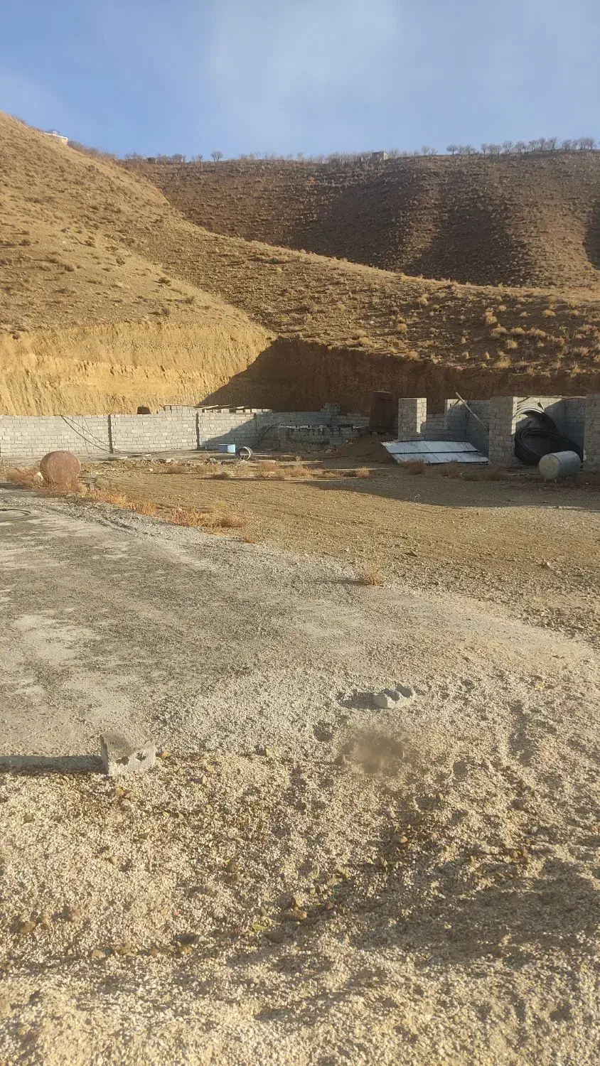 کارگاه قطعات بتنی و بلوک زنی|مصالح و تجهیزات ساختمان|زاینده رود, |دیوار