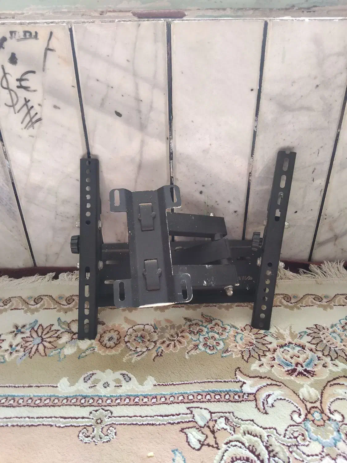 پایه تلوزیون|تلویزیون و پروژکتور|شاهینشهر, گزبرخوار|دیوار