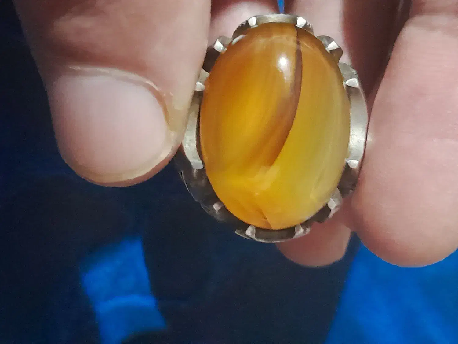 عقیق زرد  یمنی رگه دار|جواهرات|کوچصفهان, |دیوار