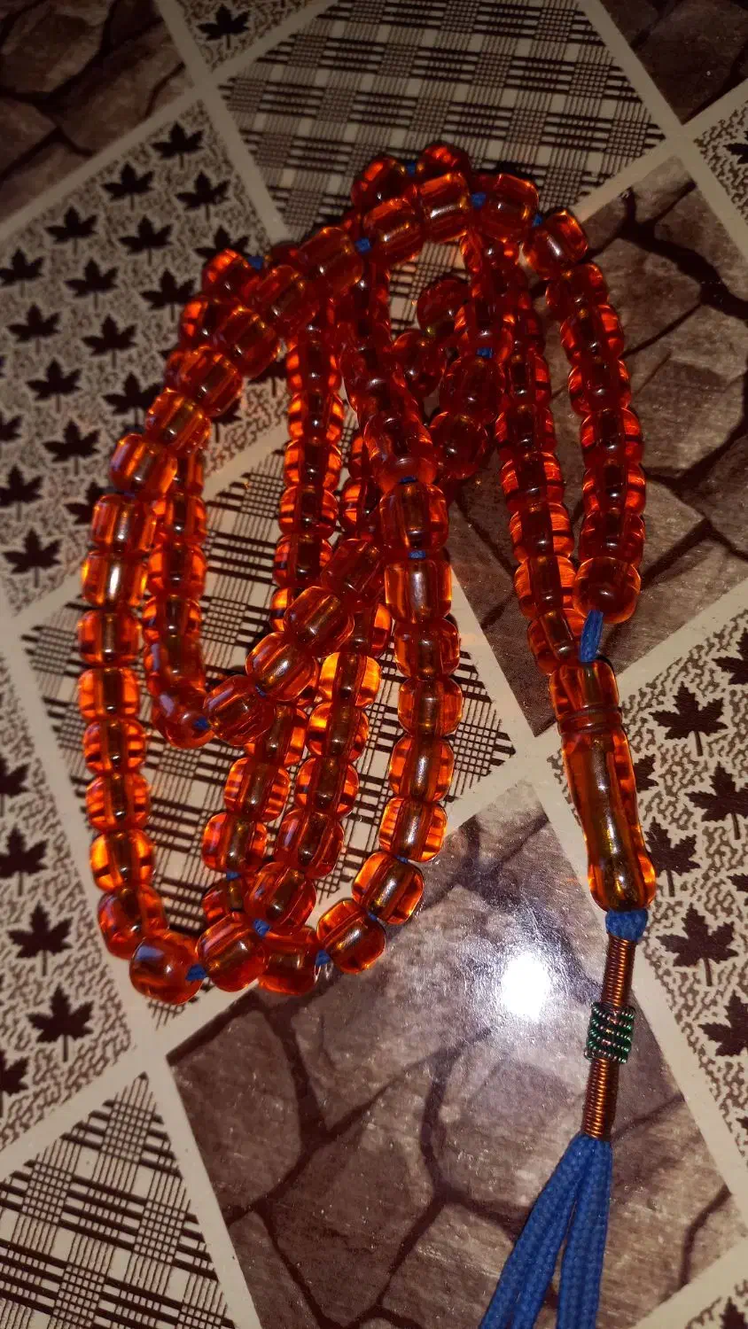 تسبیح سندلوس کهنه المان قدیمی ۸۰ساله|جواهرات|سنندج, |دیوار