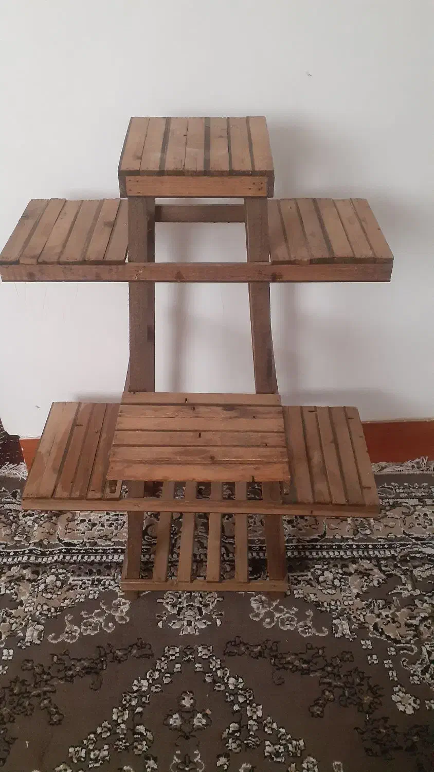 پایه گل|کتابخانه، شلف، قفسه‌های دیواری|تربت جام, شهید نصرالهی|دیوار