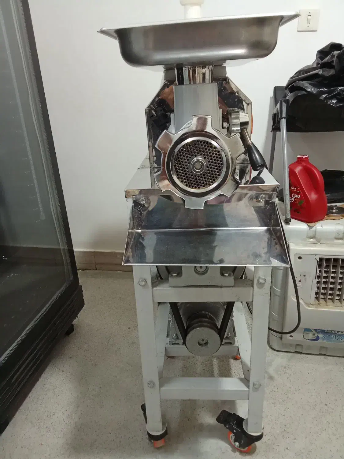 چرخ گوشت صنعتی|کافی‌شاپ و رستوران|مهاباد (آذربایجان غربی), |دیوار