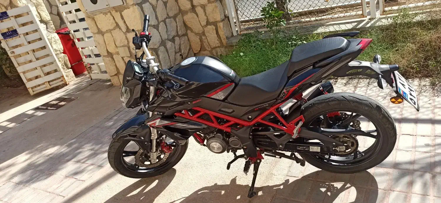 بنلی 150 نیوفیس مدل 1400|موتورسیکلت|جم, |دیوار