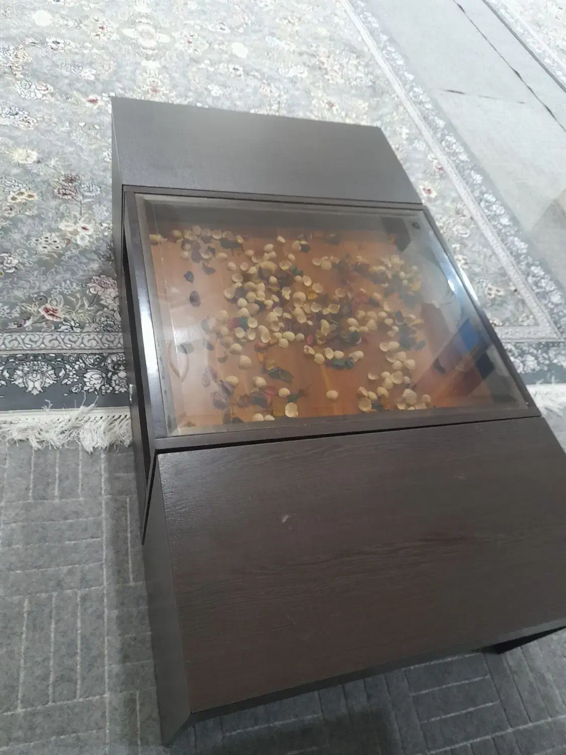 میز عسلی جلو مبلی  تمیز|مبلمان خانگی و میز عسلی|ساوه, |دیوار