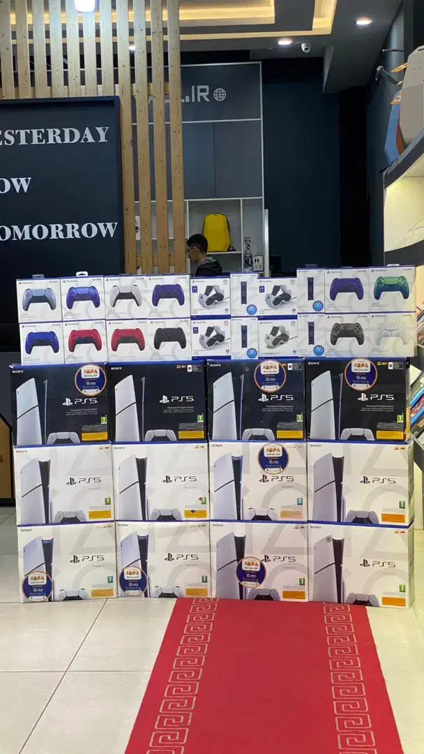 فروش PS5PRO-Slim/ آکبند واستوک+گارانتی با اصالت|کنسول، بازی ویدئویی و آنلاین|رشت, حسین آباد|دیوار