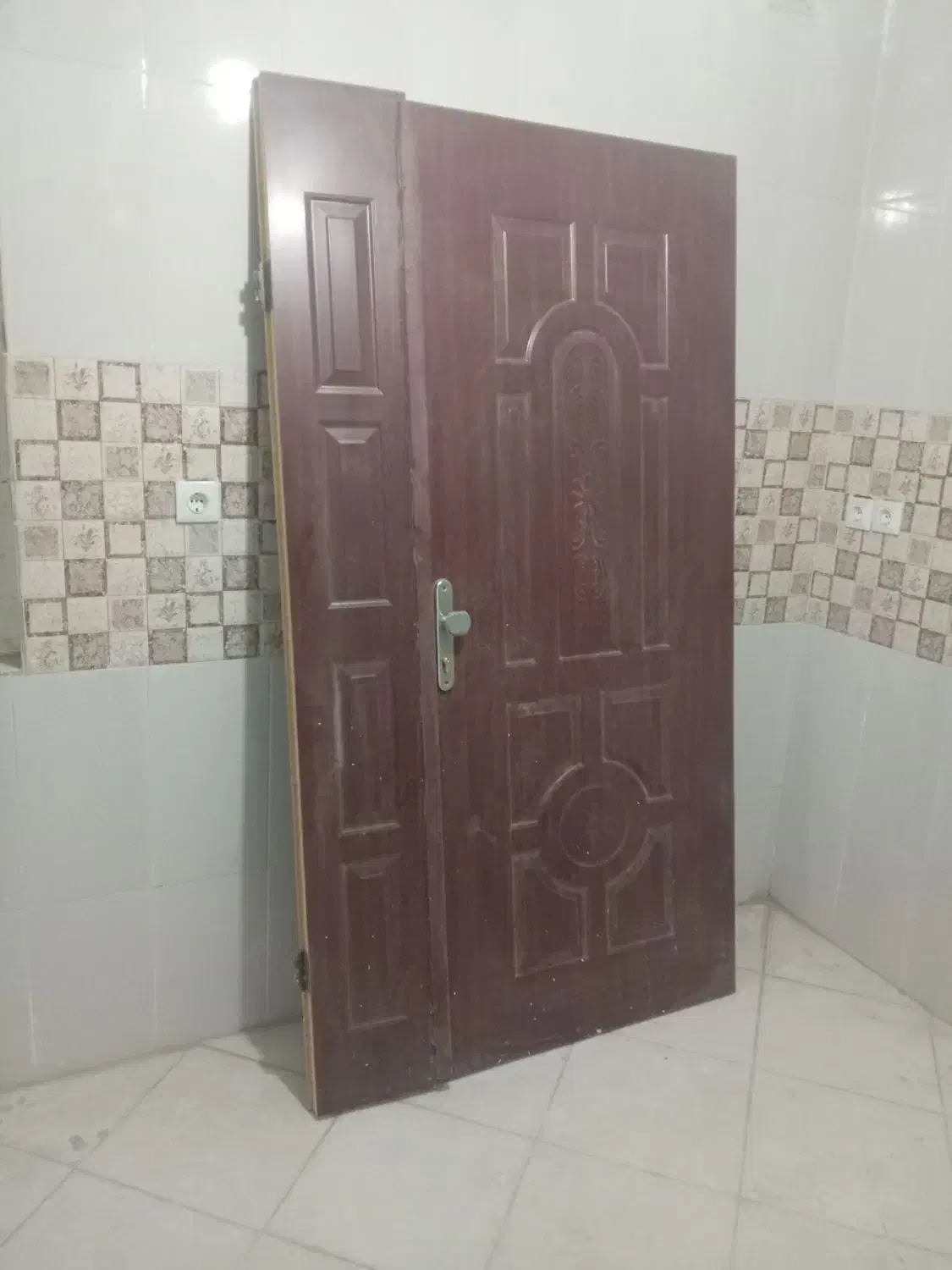 درب|مصالح و تجهیزات ساختمان|بیرجند, |دیوار