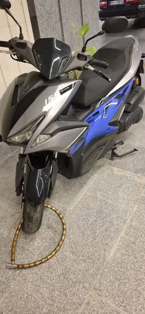 موتور اسکوتر NVX کم کارکرد|موتورسیکلت|تهران, اباذر|دیوار