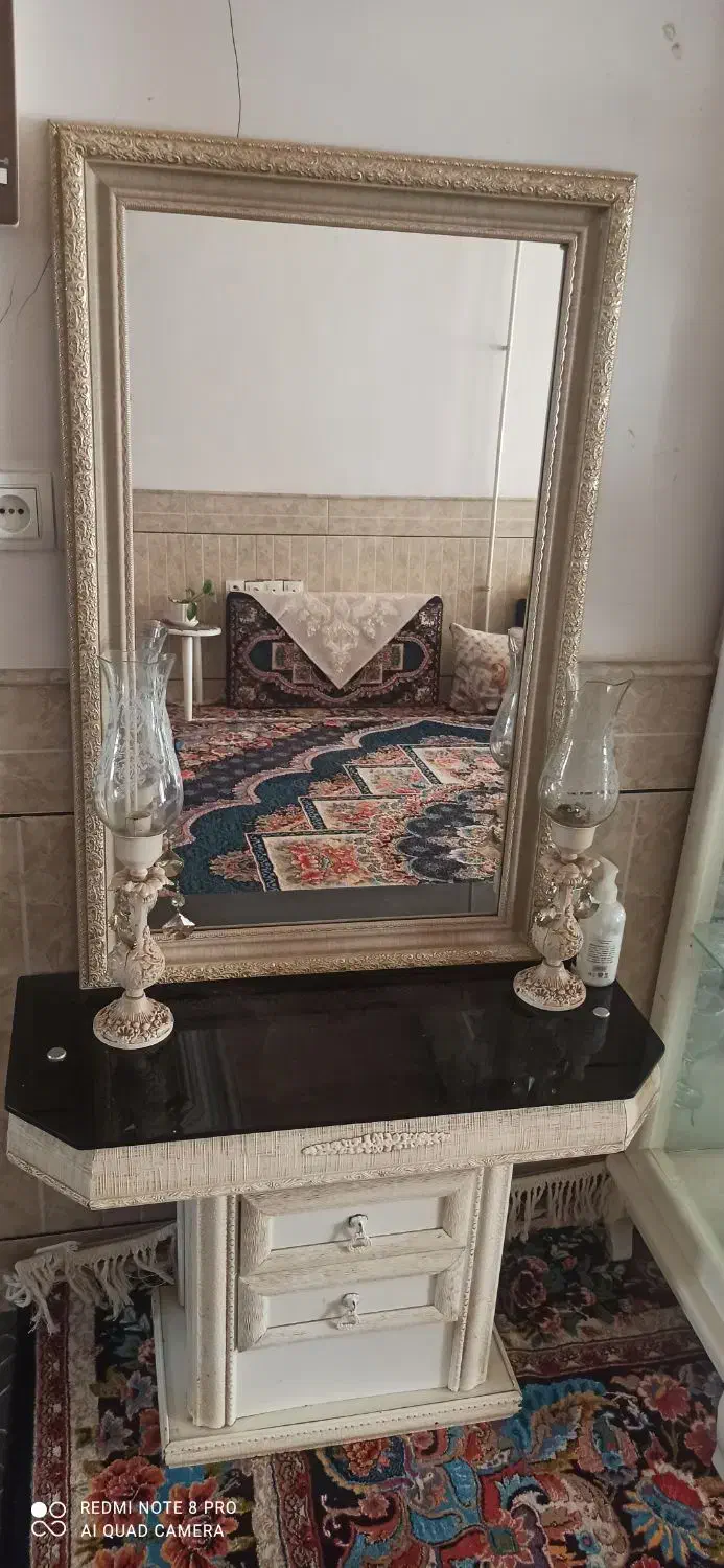 ویترین و اینه شمعدون|بوفه، ویترین، کنسول|کاشان, راوند|دیوار