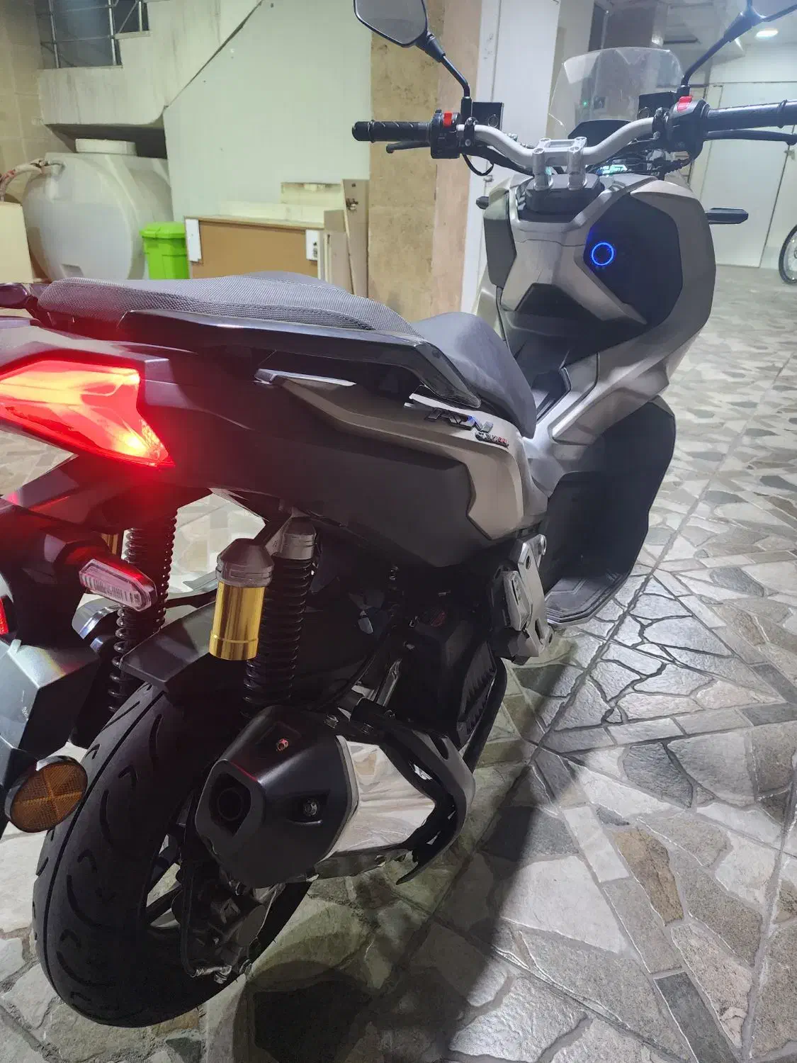 طرح هوندا ADV مدل ۱۴۰۲|موتورسیکلت|خوی, |دیوار