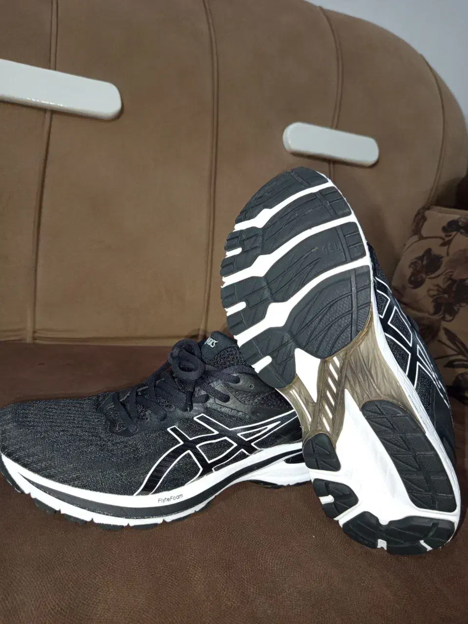 کتونی های اورجینال|کیف، کفش، کمربند|رشت, خرسندی|دیوار