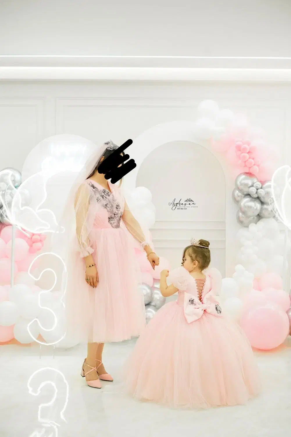 لباس مجلسی دخترانه|کفش و لباس بچه|شیراز, میانرود|دیوار