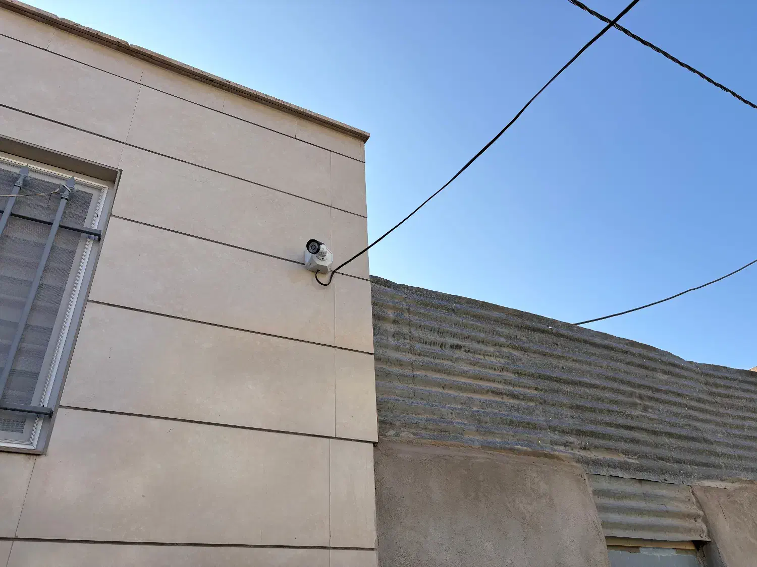 انواع دوربین مداربسته در میانه|دوربین مداربسته|میانه, |دیوار