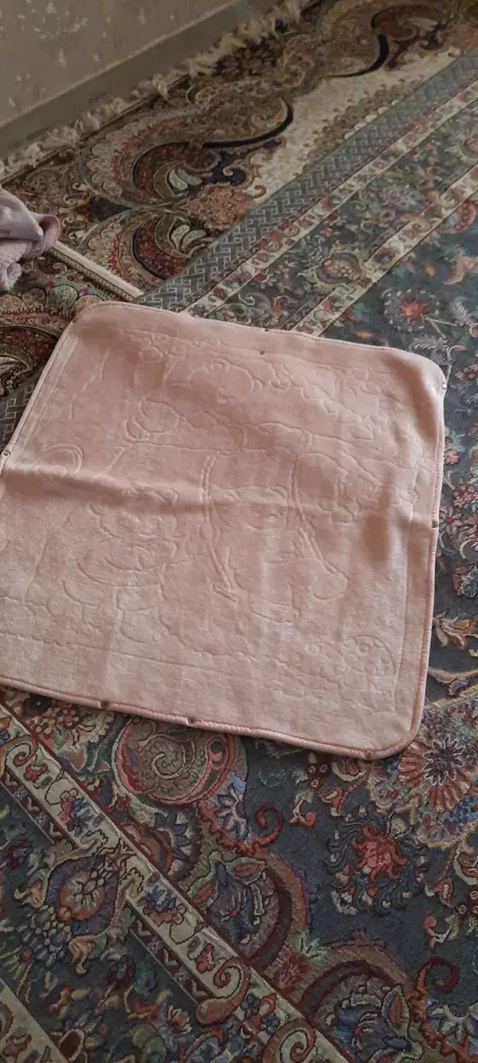 یک پتو نوزادی درحدنو ۱۵۰هزار|اسباب و اثاث بچه|ری, شهرری|دیوار