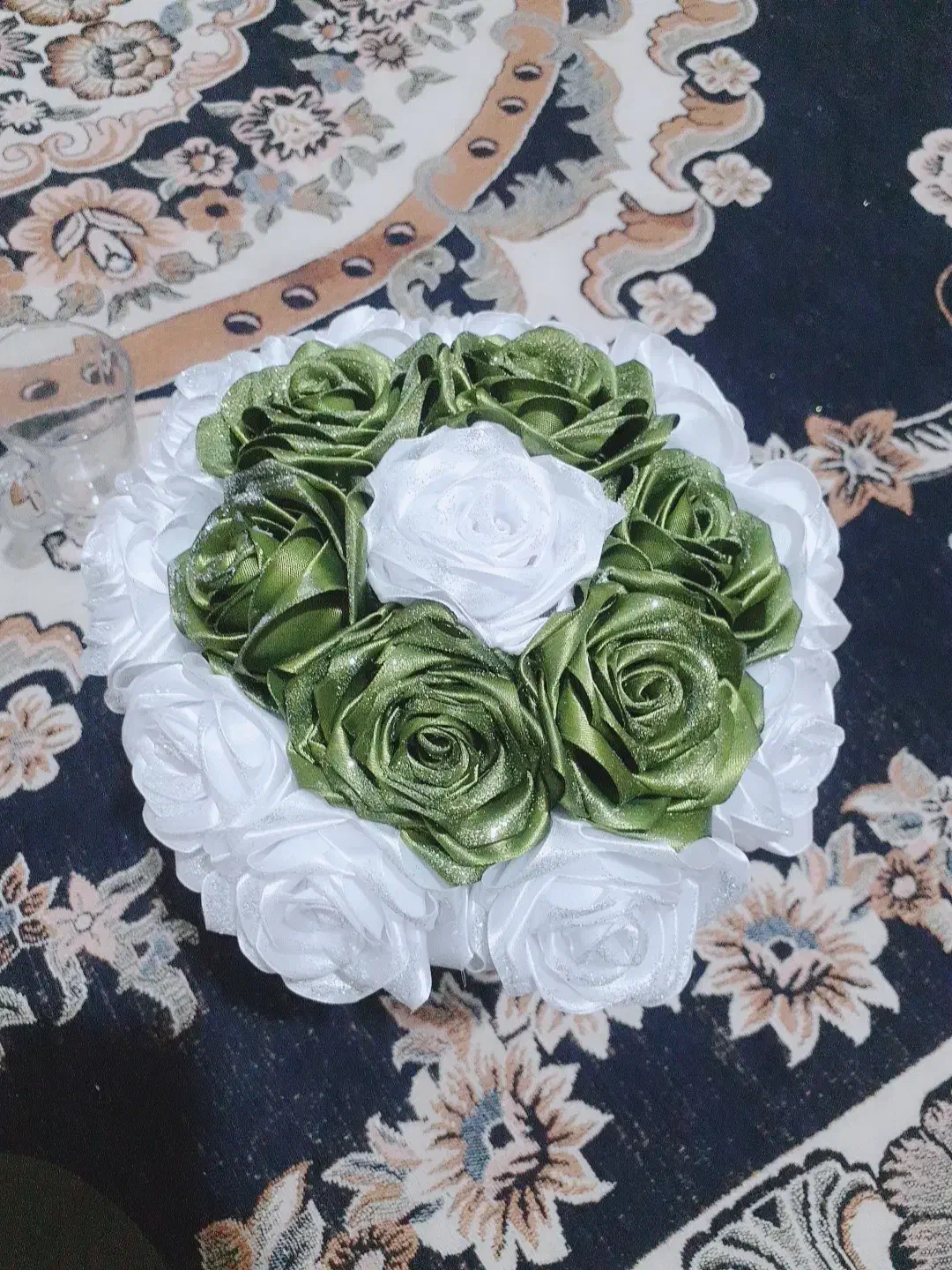 شاخه گل الماس|گل مصنوعی|میبد, |دیوار