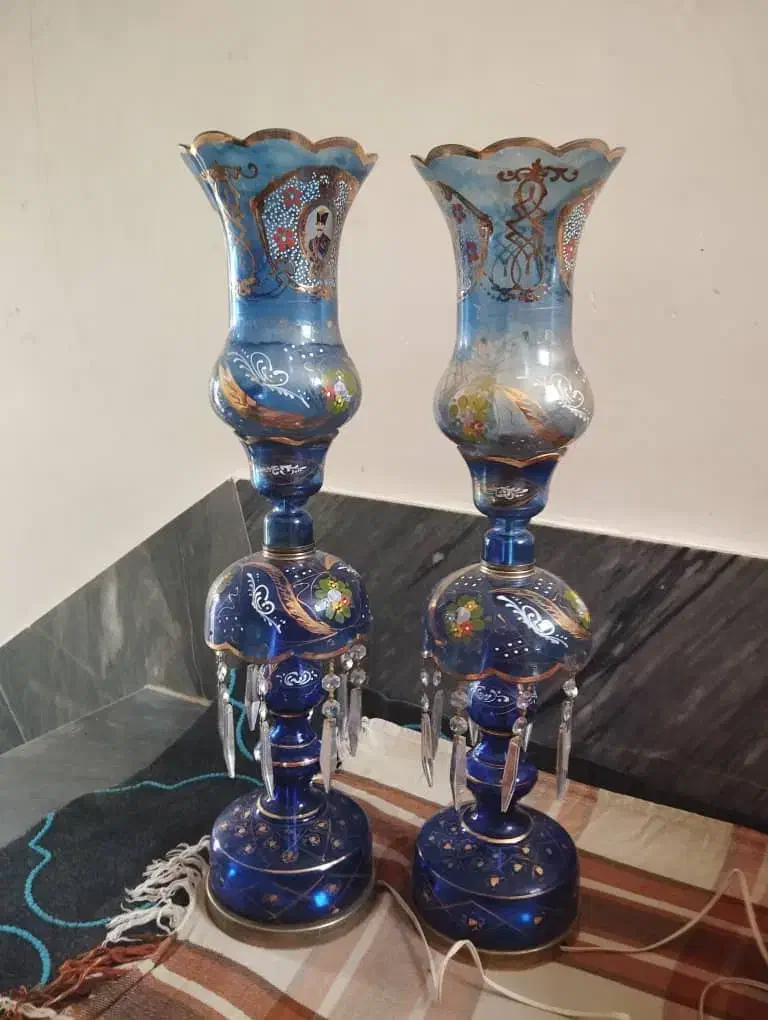 شمعدانی لاله عباسی|لوستر و چراغ آویز|قم, شهرک مهدیه (مدرس)|دیوار