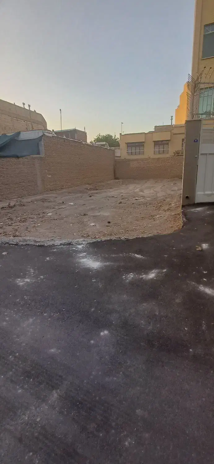 ۳۰۰ متر ۴ رو پیلوت|فروش زمین و ملک کلنگی|اصفهان, آفاران|دیوار