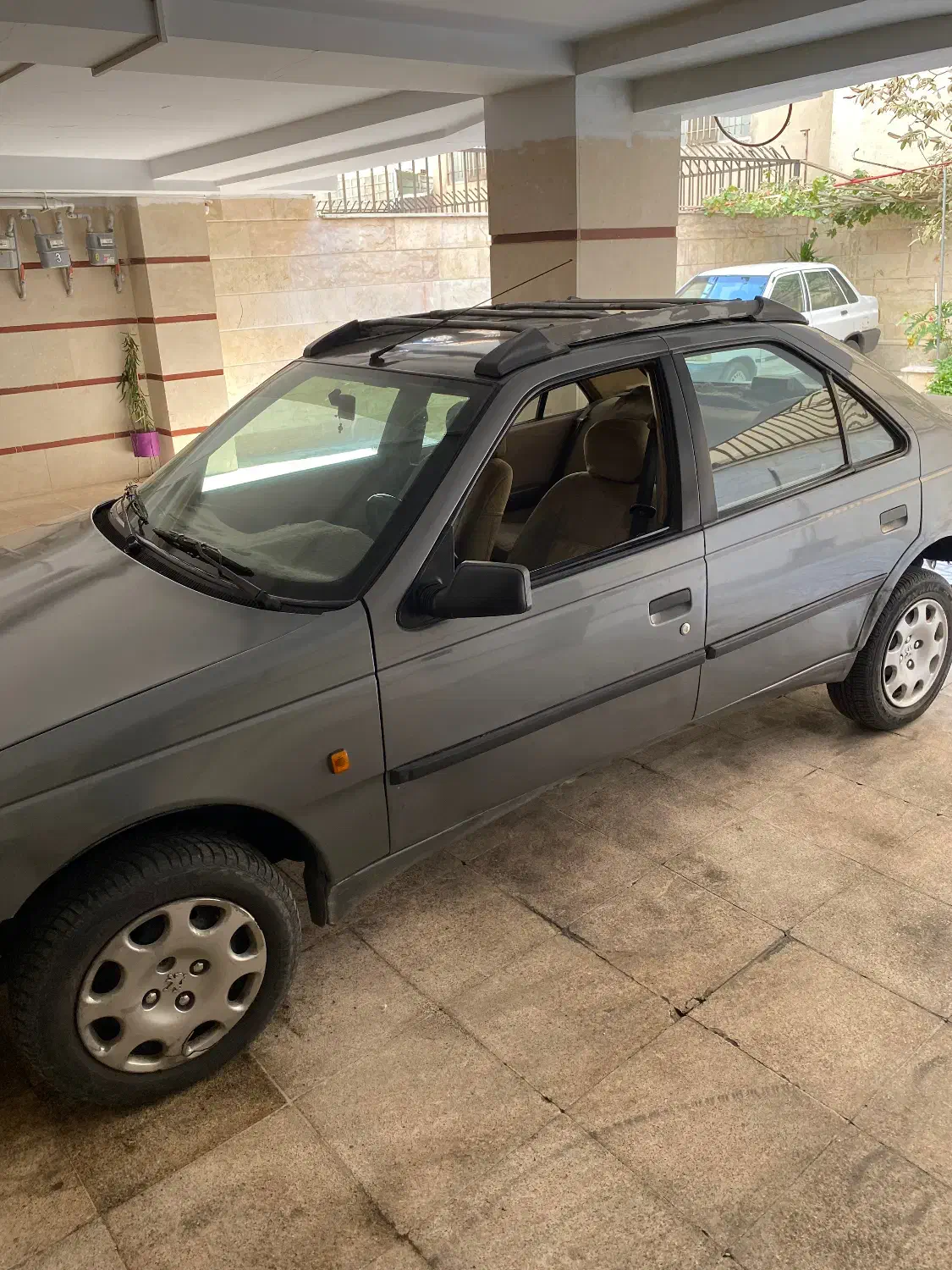 پژو ۴۰۵ GLX. مدل ۹۰|خودرو سواری و وانت|اندیشه, اندیشه فاز ۱|دیوار