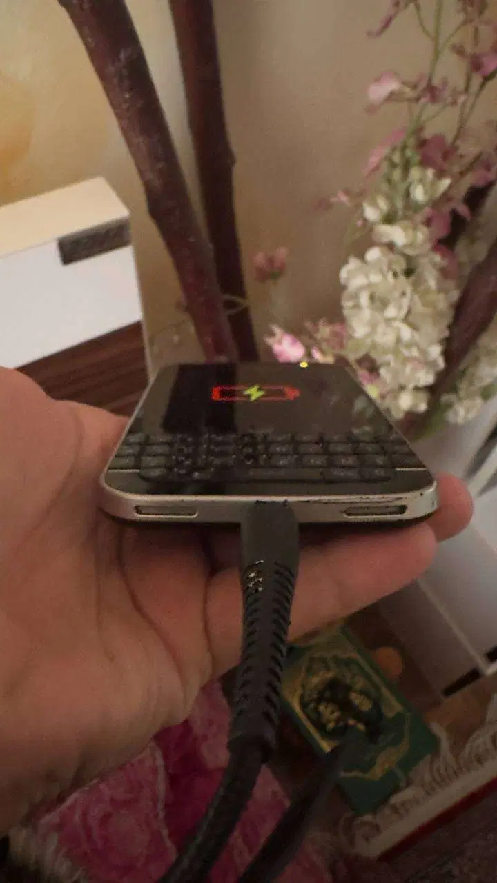 گوشی بلک بری مدل کلاسیکblackberry clasic|موبایل|تهران, سلسبیل شمالی|دیوار