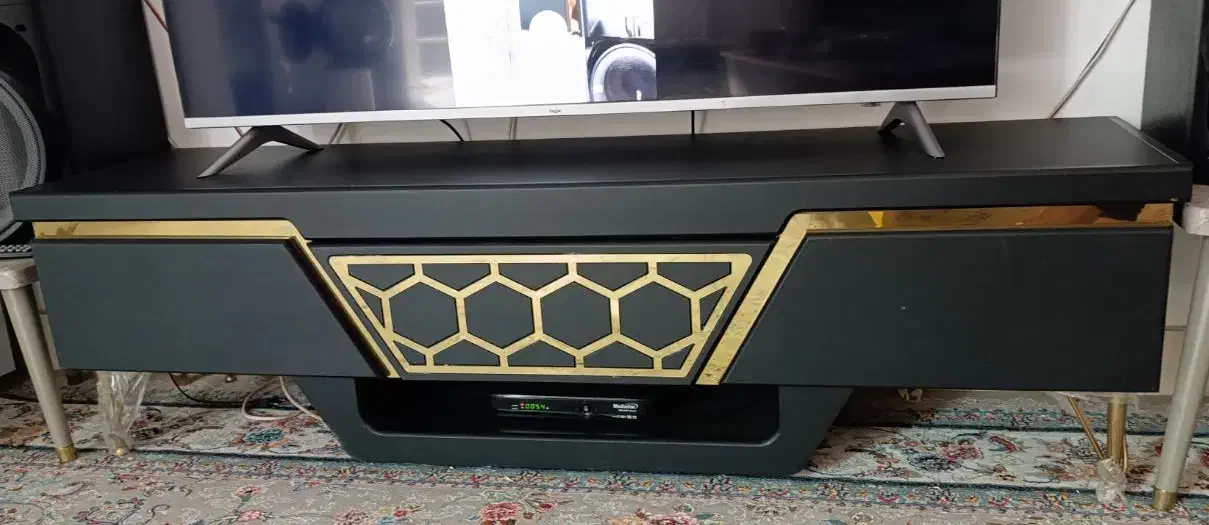 میز تلوزیون|میز تلویزیون|آران و بیدگل, |دیوار