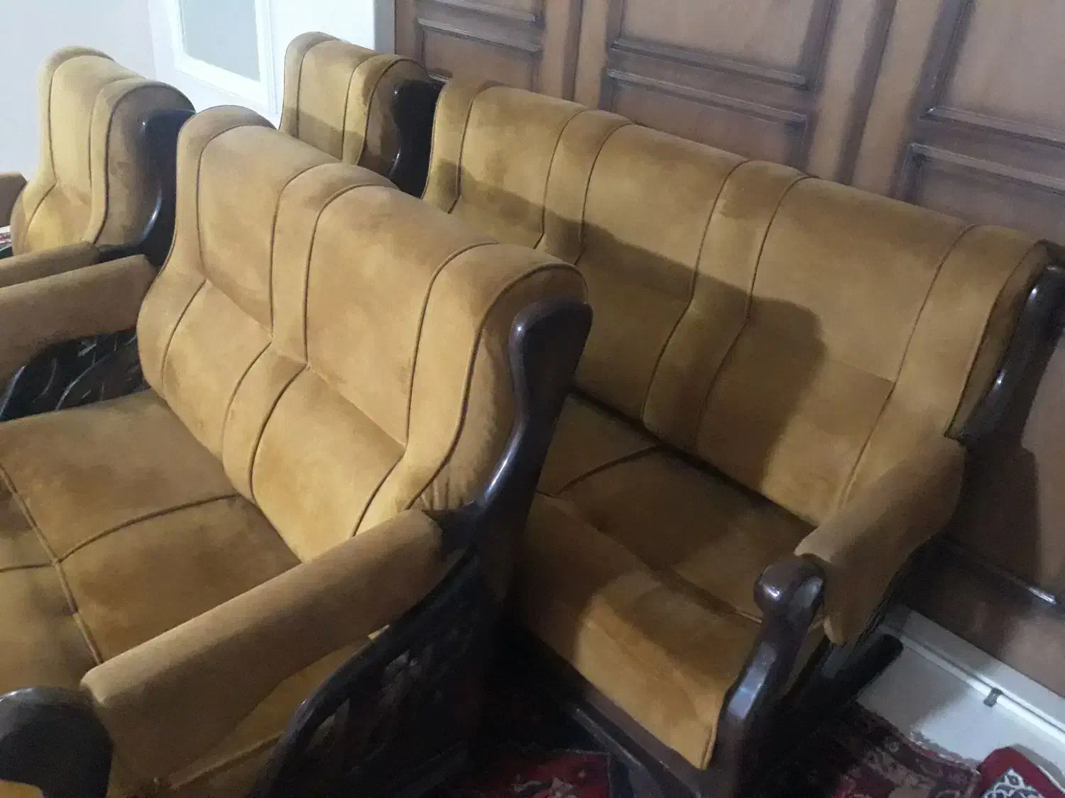 مبل هفت نفره راحتی|مبلمان خانگی و میز عسلی|میانه, |دیوار
