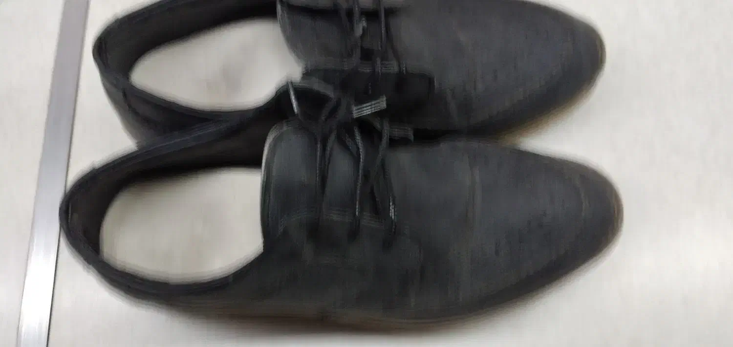 کفش لی|کیف، کفش، کمربند|ارم, |دیوار