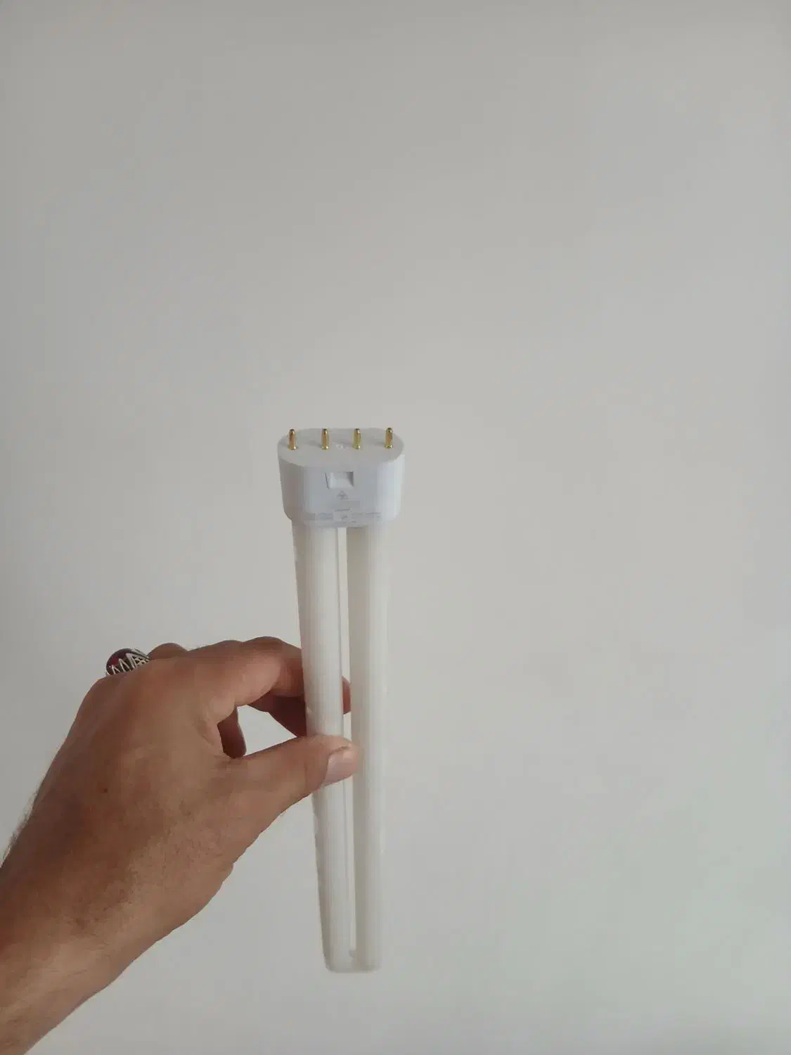 چهار عدد لامپ مهتابی سالم|لامپ و چراغ|اردبیل, |دیوار