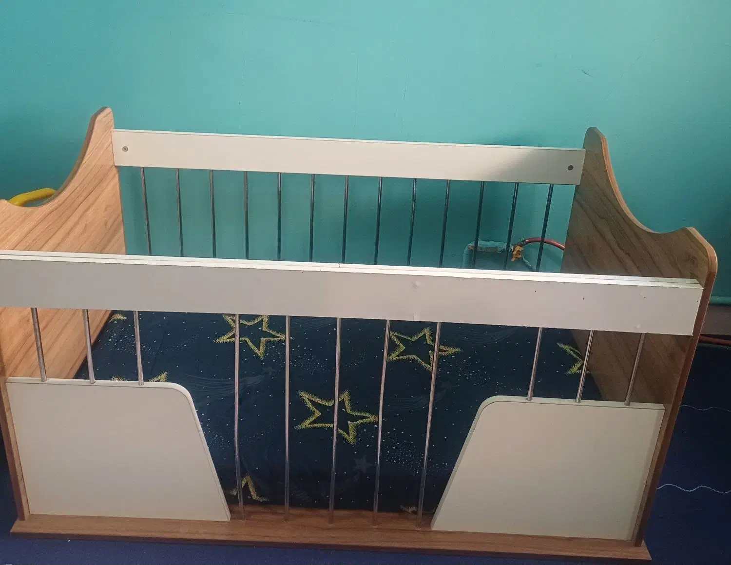 تخت کودک و نوجوان|تخت و سرویس خواب|قدس, شهرقدس|دیوار