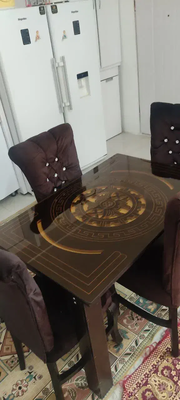 میز ناهارخوری۴نفره|میز و صندلی غذاخوری|طرقبه, |دیوار