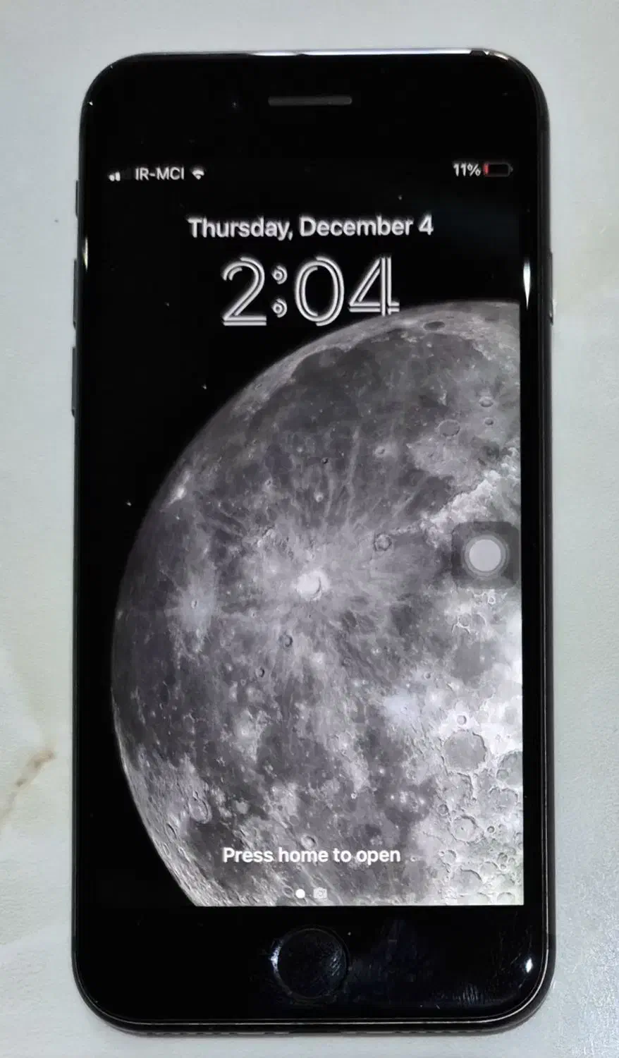 اپل iphone 8 تمیز|موبایل|اصفهان, دشتستان|دیوار