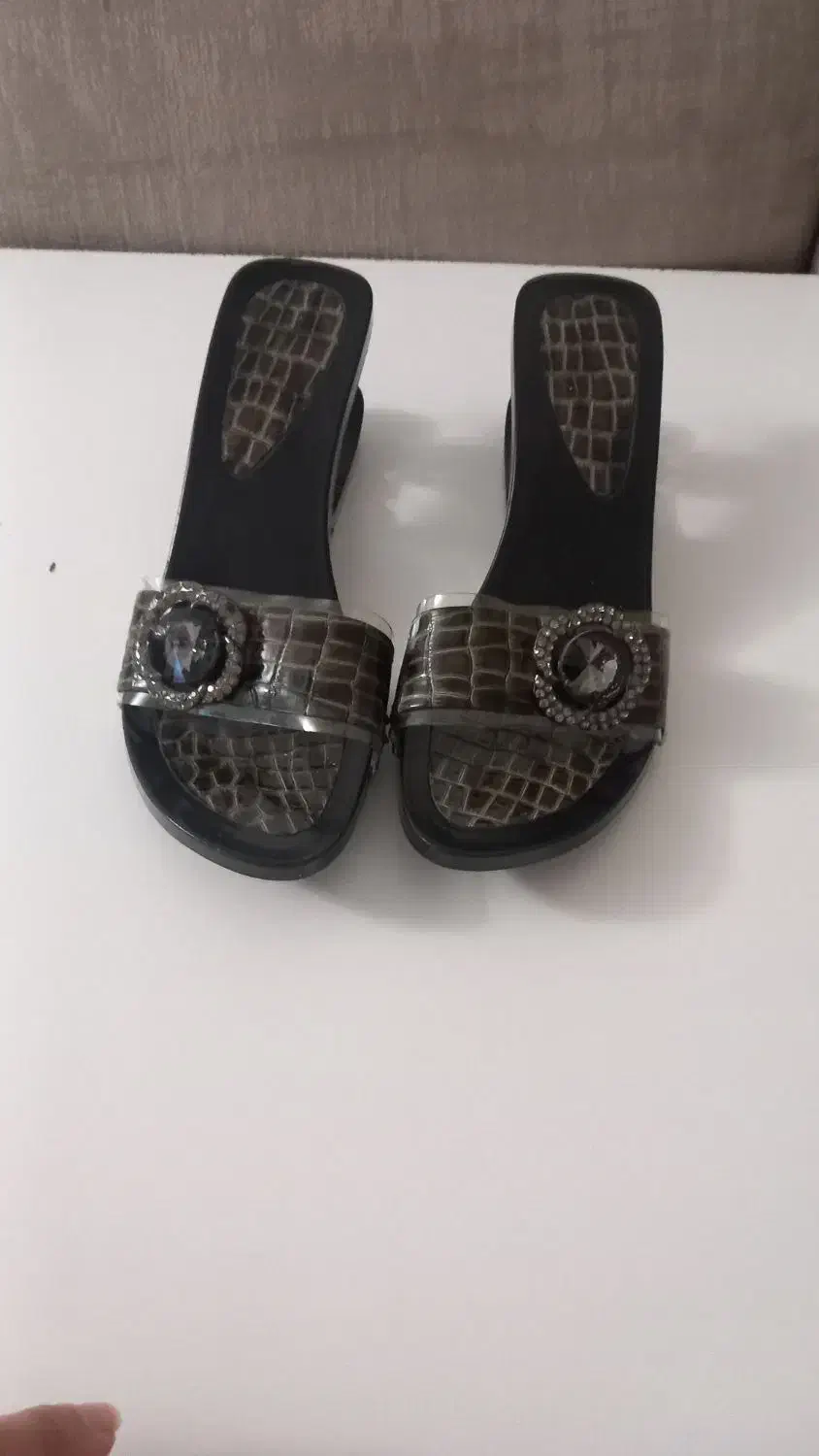 دمپایی روفرشی مجلسی|کیف، کفش، کمربند|گرگان, |دیوار