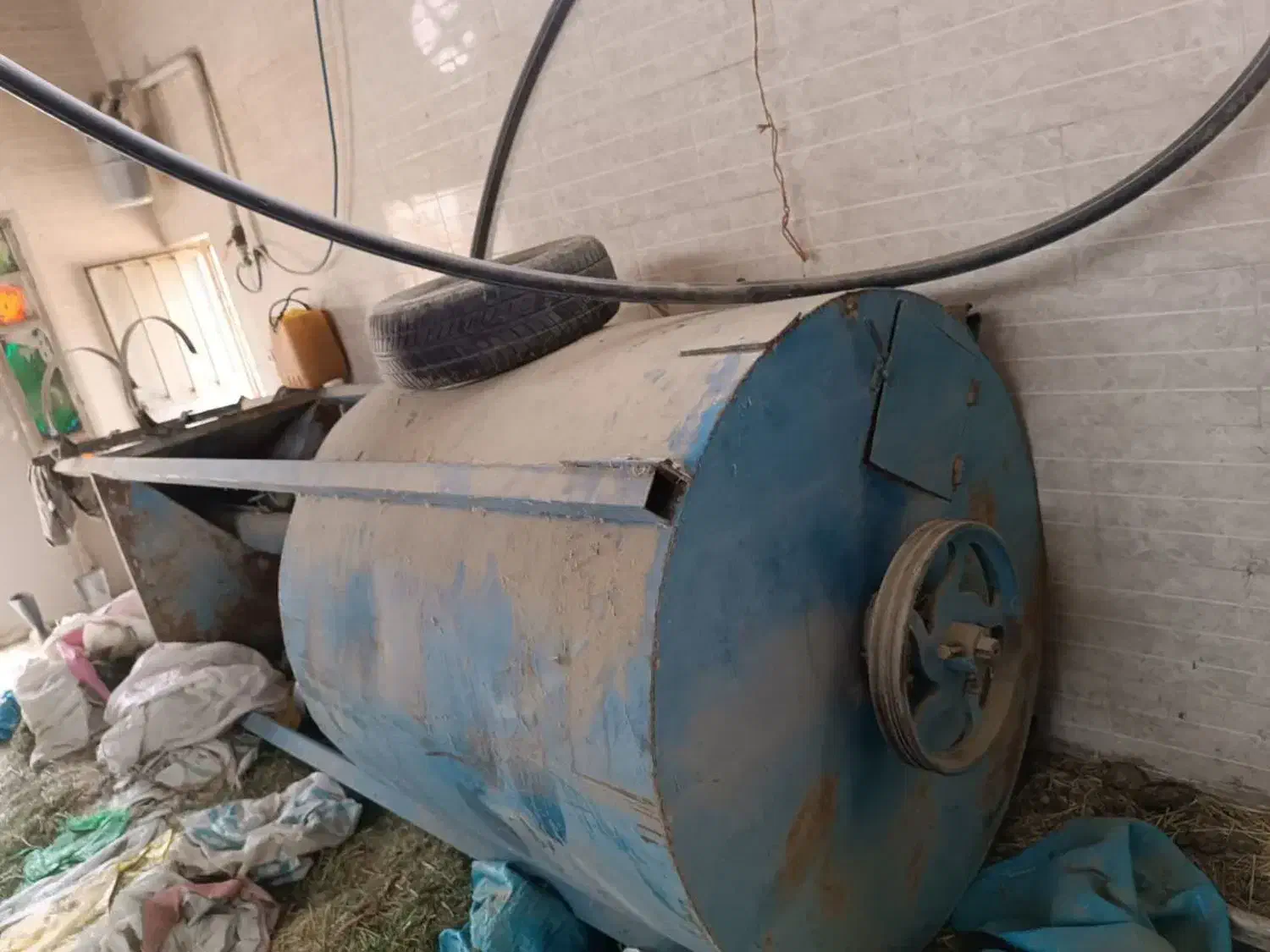 میکسر ۱ تن تک فاز|ماشینآلات صنعتی|برزک, |دیوار