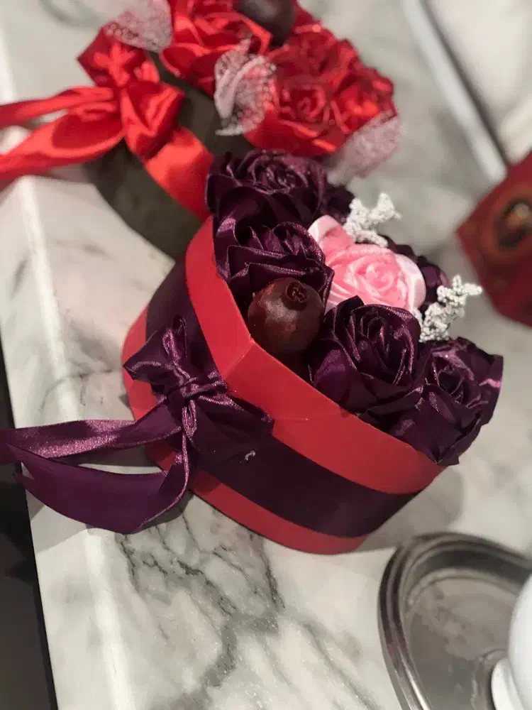 گل شب یلدا|گل مصنوعی|اهر, |دیوار