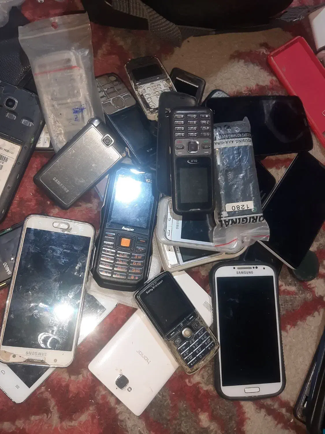 بردگوشیهای.خراب.وسالم|موبایل|اراک, |دیوار