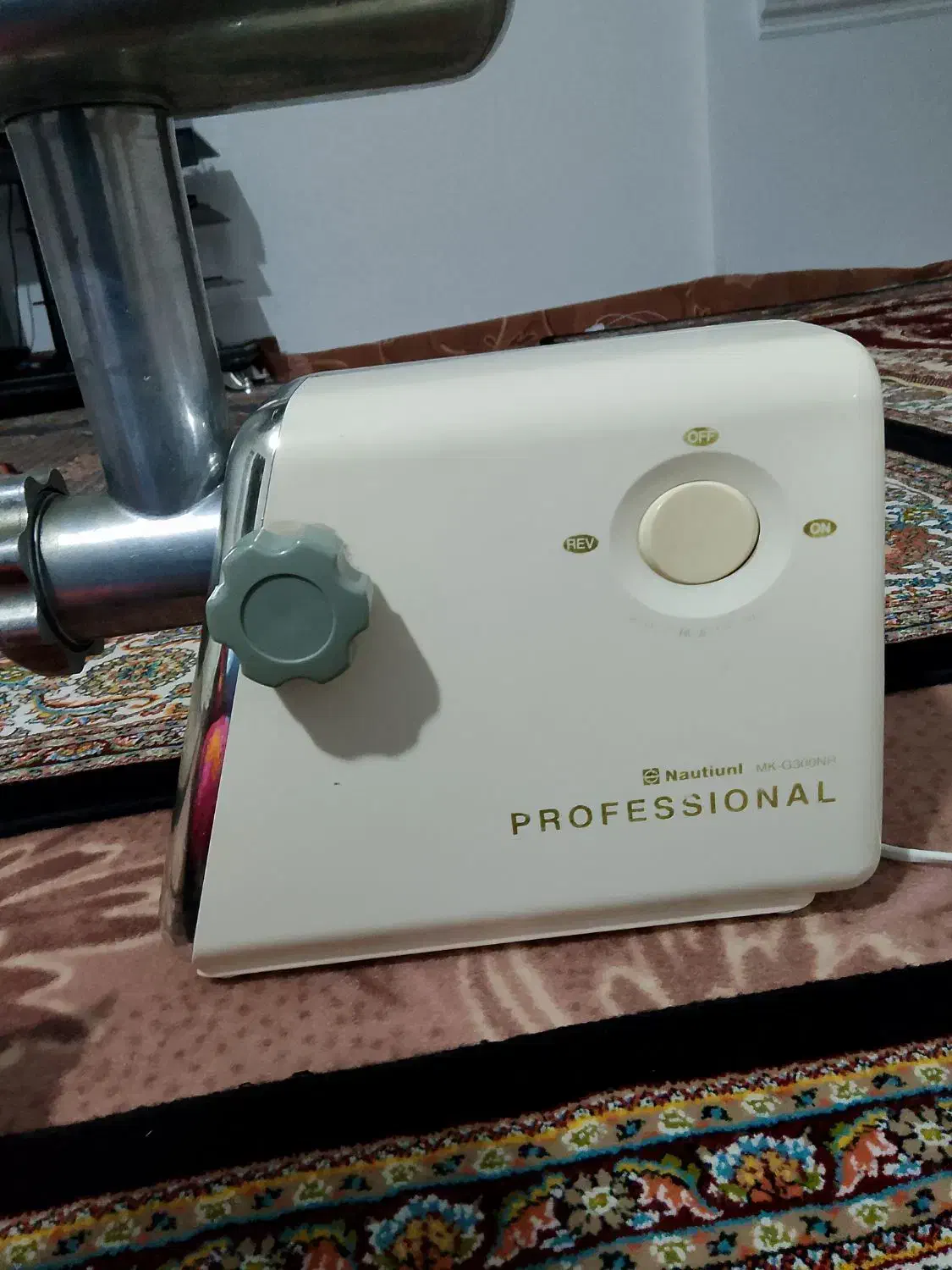 چرخ گوشت|خردکن، آسیاب، غذاساز|اردبیل, |دیوار