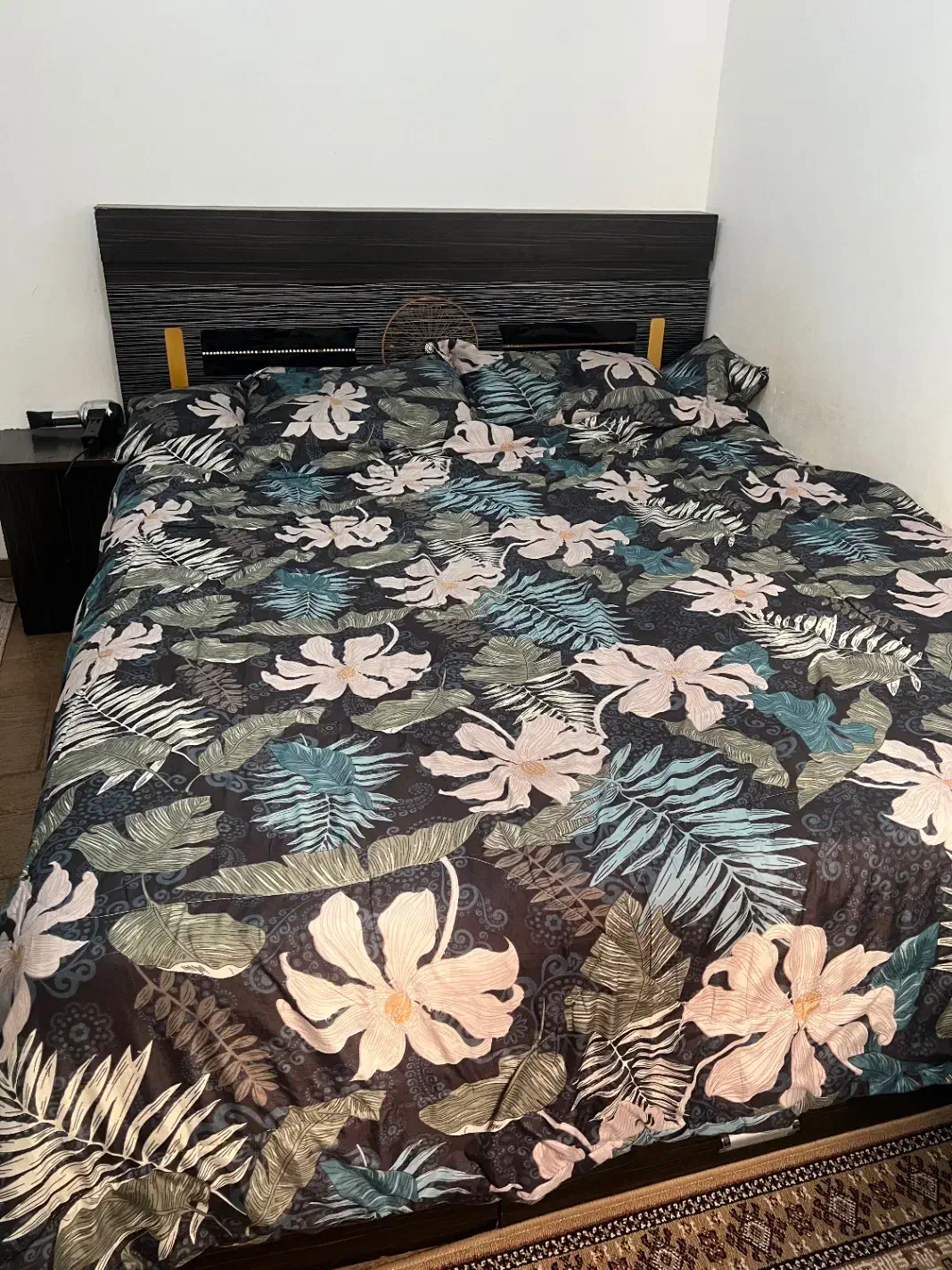 تخت خواب دونفره جک دار|تخت و سرویس خواب|لنگرود, |دیوار