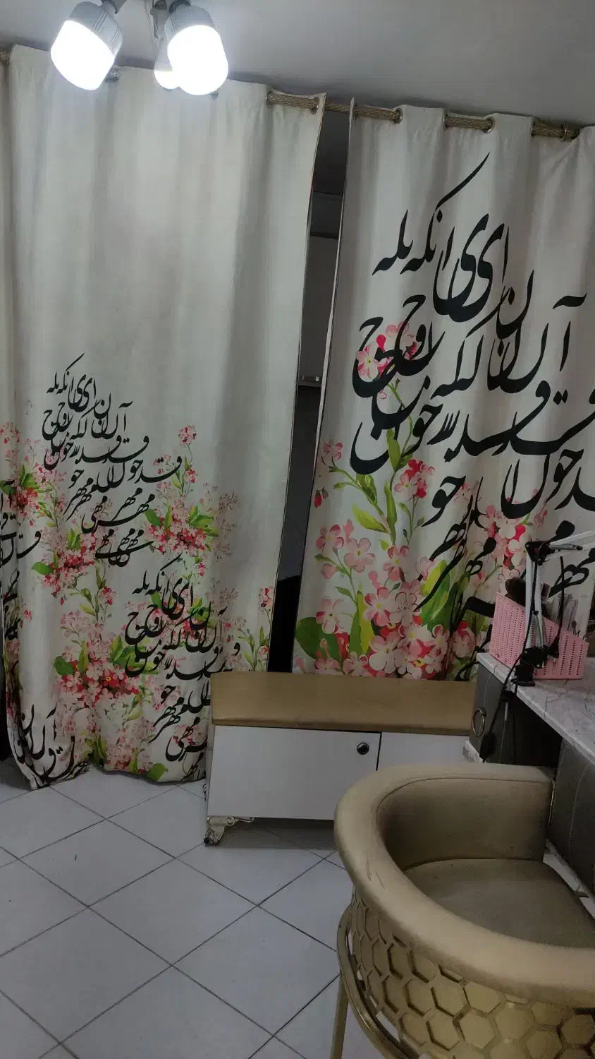 فروش کلیه لوازم سالنی یکجا و تک تک|آرایشگاه و سالن‌های زیبایی|اسلام‌شهر, شهرک قائمیه|دیوار
