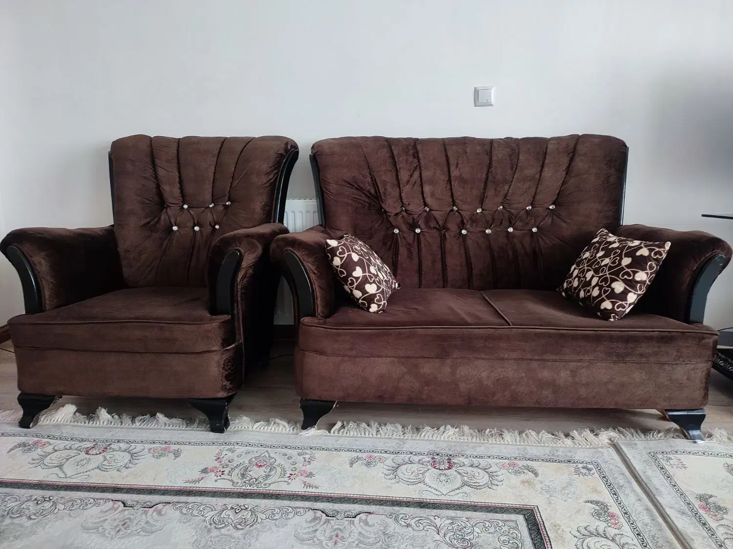 مبلمان راحتی ۷نفره و تخت خواب کارکرده|مبلمان خانگی و میز عسلی|اردبیل, |دیوار