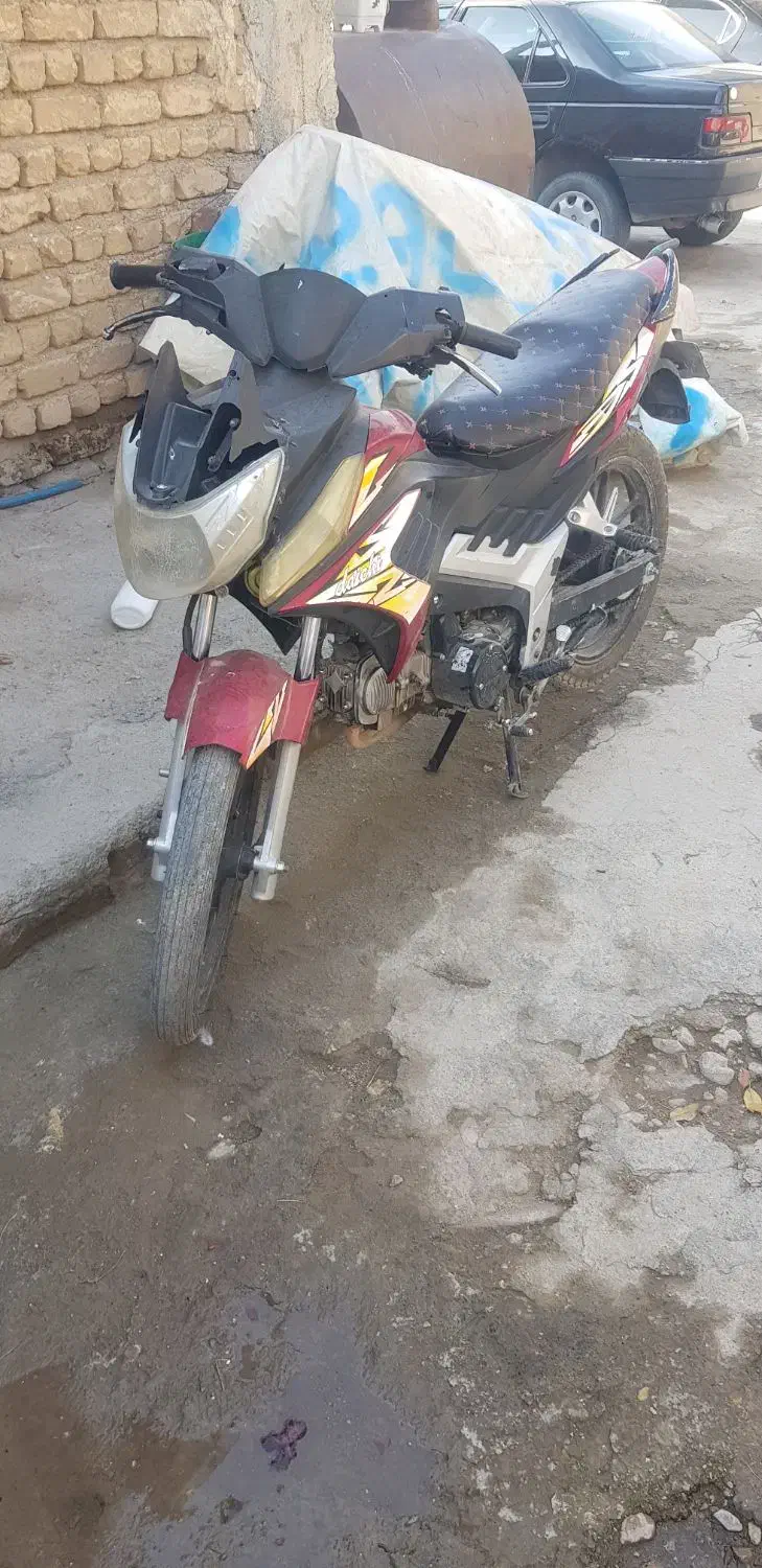 موتور دایچی ۱۳۵سی سی|موتورسیکلت|بیستون, |دیوار