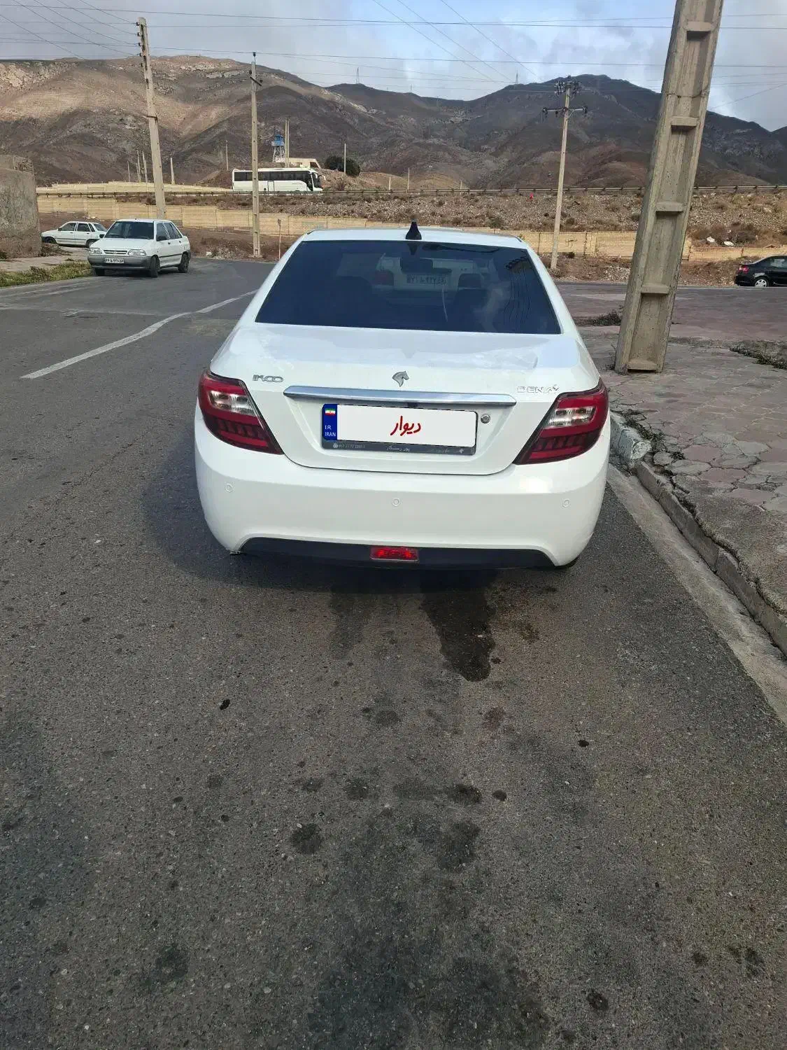 دنا پلاس تک برگ سند بدون رنگ|خودرو سواری و وانت|منجیل, |دیوار