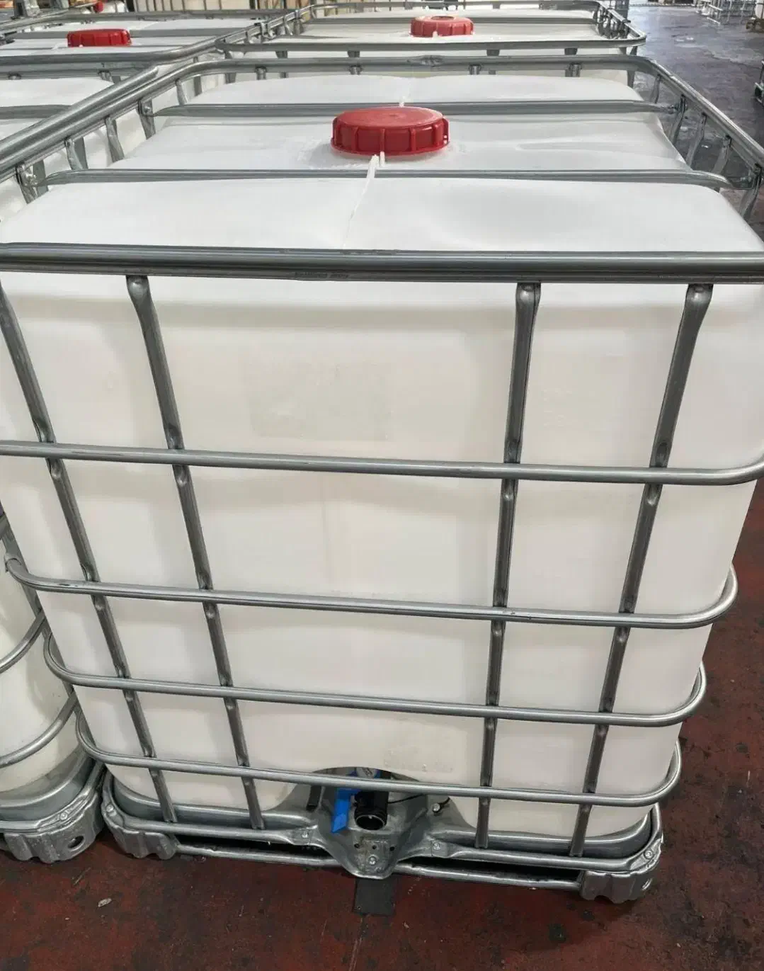 مخزن ۱۰۰۰ لیتری|عمده‌فروشی|فولادشهر, سایت صنعتی کاوه|دیوار