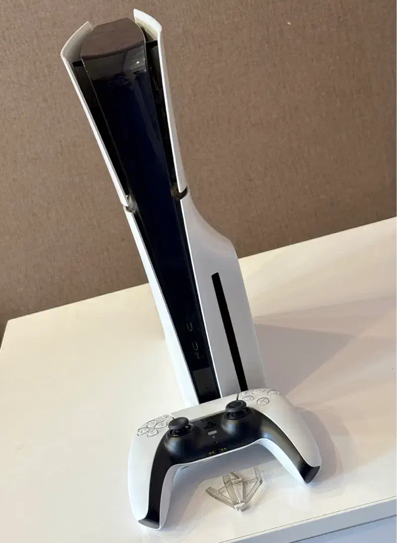 Ps5 slim (دیسک و کپی خور)|کنسول، بازی ویدئویی و آنلاین|دورود, |دیوار