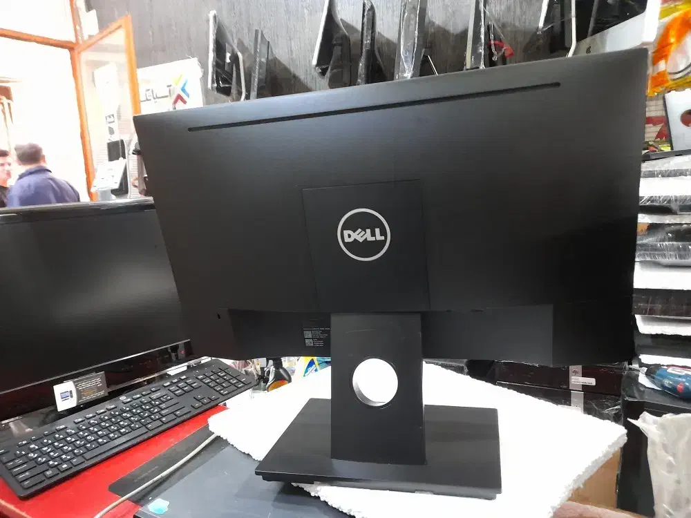 مانیتور 19 اینچ دلDell E1916HF LED کامپیوتر دوربین|قطعات و لوازم جانبی رایانه|کرمانشاه, |دیوار