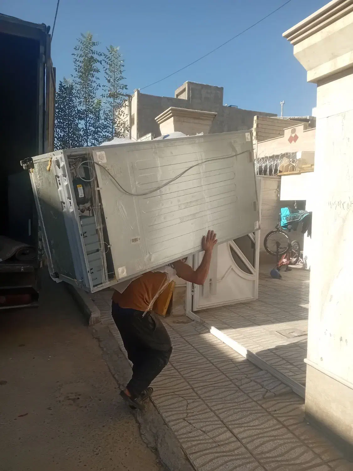 اتوبار شریف با ماشین هم بار گیری هم تخلیه|خدمات حمل و نقل|شاهرود, |دیوار