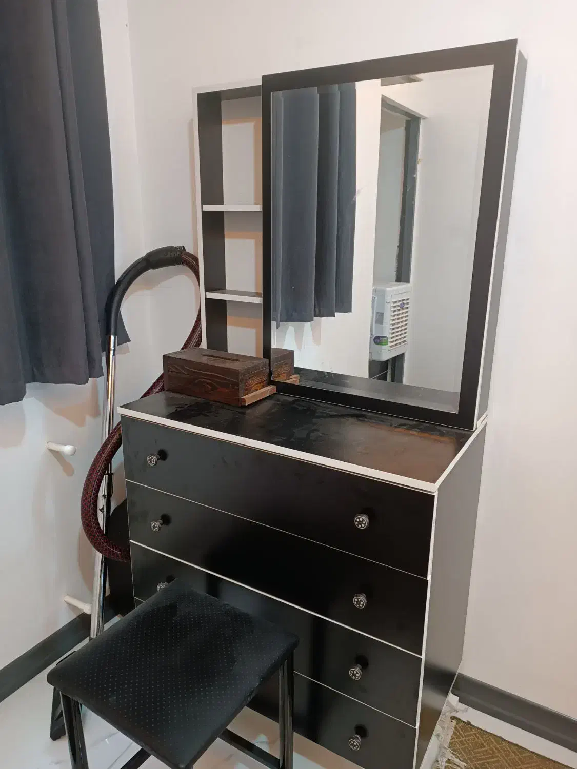 تخت خواب|تخت و سرویس خواب|کوهسار (البرز), |دیوار