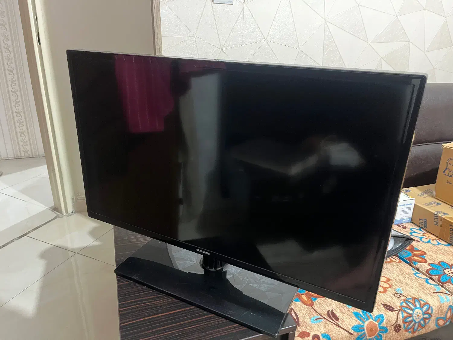 تلویزیون LED|تلویزیون و پروژکتور|اندیشه, شهرک صدف|دیوار