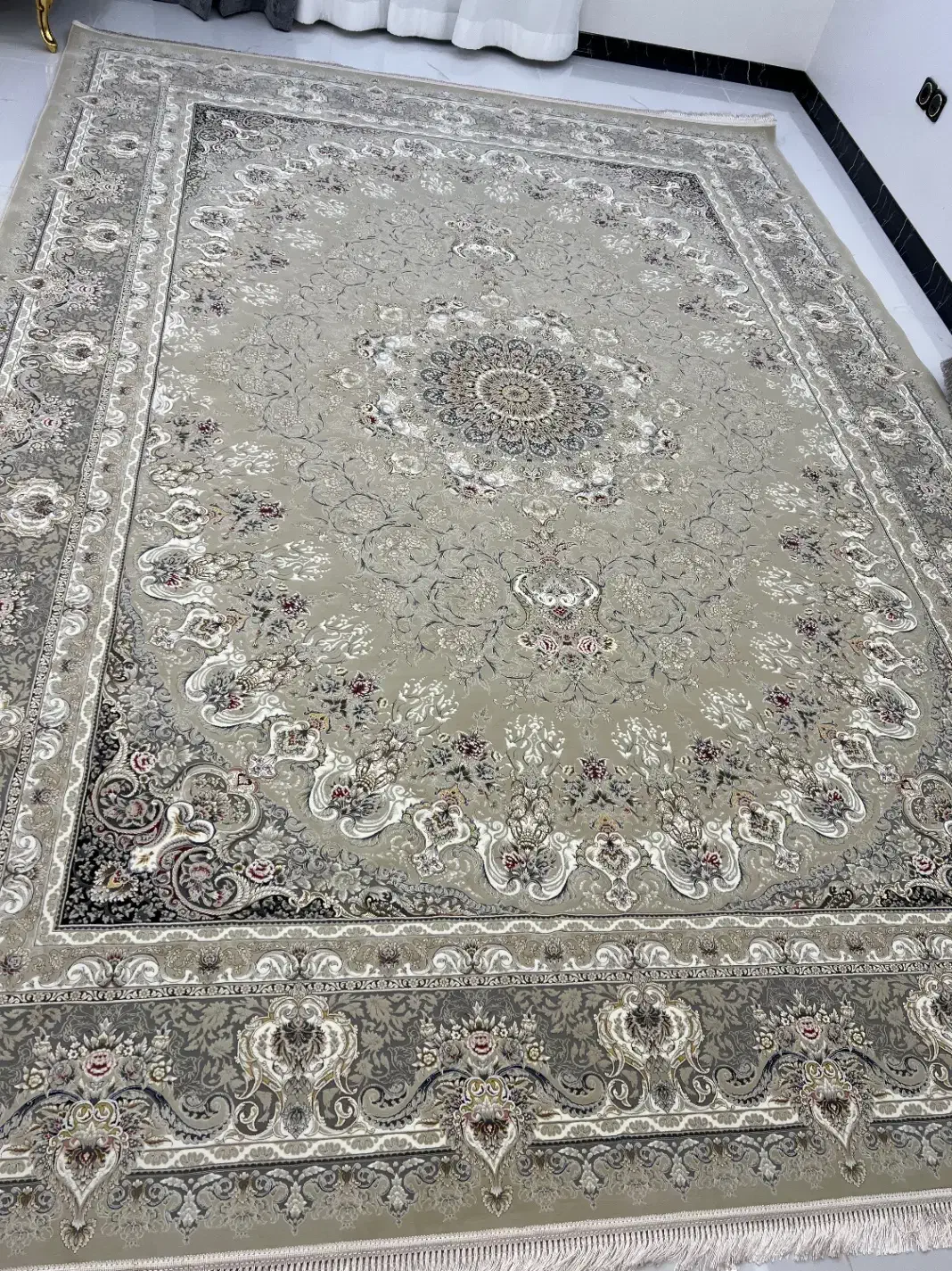 فرس ۹ متری شاهکار مشهد|فرش|تهران, پونک|دیوار