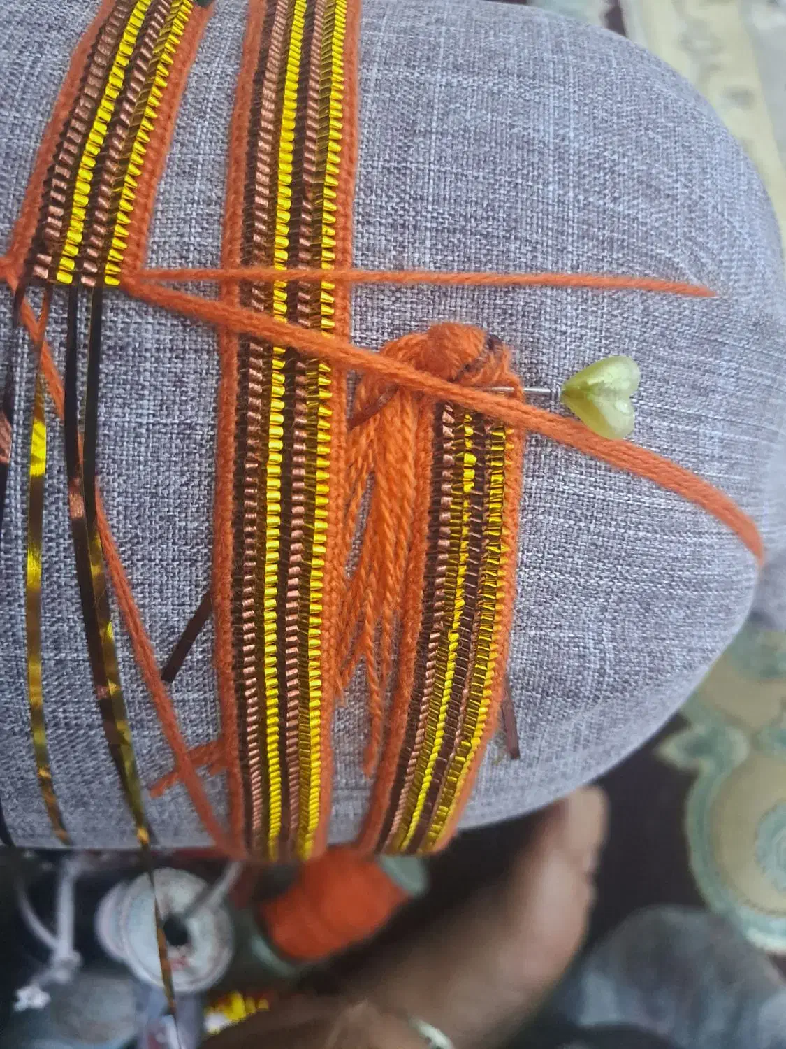 قسطی|لباس|فین, |دیوار