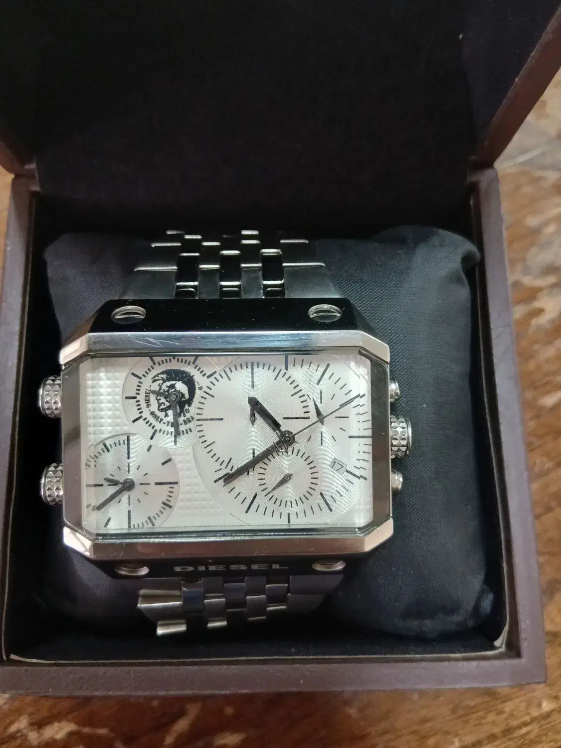 ساعت مچی|ساعت|اندیمشک, |دیوار