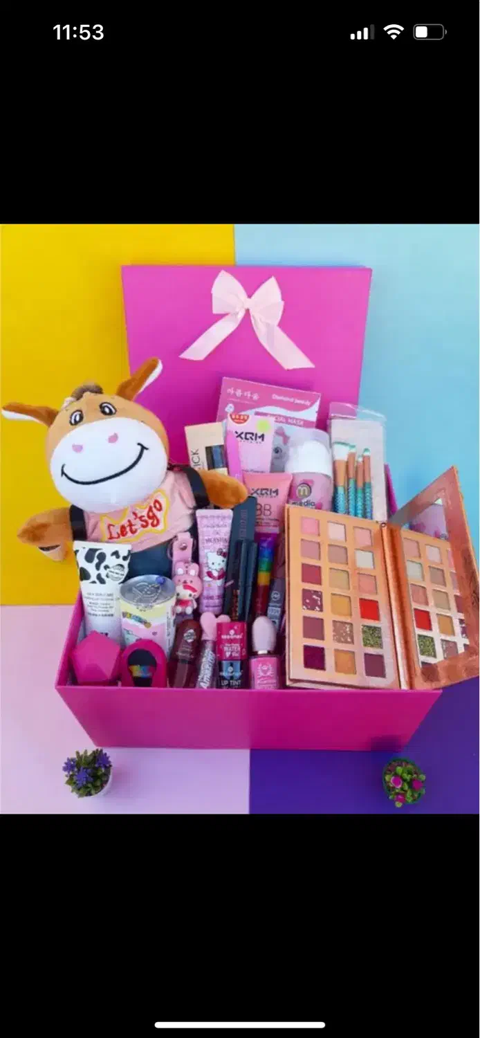 فروش عمده لوازم ارایشی قیمت مناسب|آرایشی، بهداشتی، درمانی|تهران, خواجه نصیر طوسی|دیوار