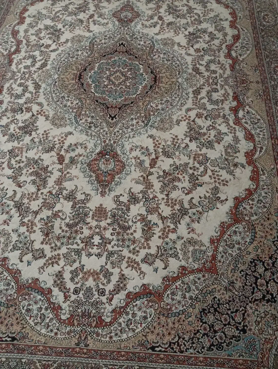 ۲ تخته فرش ۹ متری ۷۰۰ شانه ۲۵۵۰ تراکم اصل|فرش|اسلام‌شهر, شهرک مصطفی خمینی|دیوار